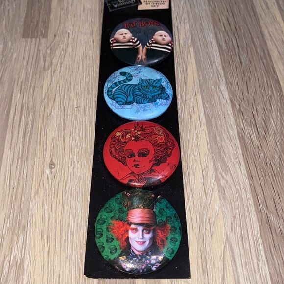 Disney Disneyland Alice thru the looking glass mad hatter Chester cat the queen - Picture 4 of 4